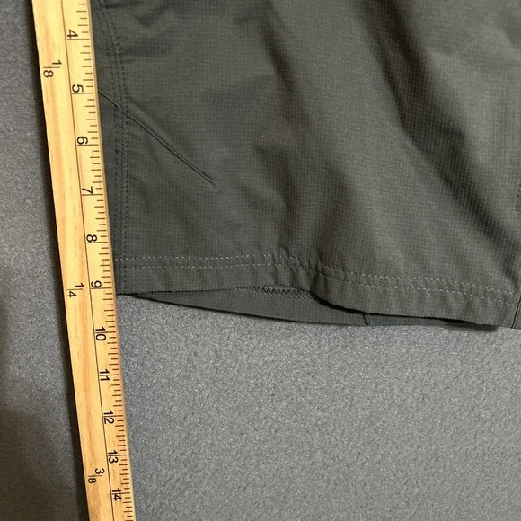 Kuhl Silencr Kargo Shorts Mens 35 Gray Hiking Outdoors Stretch Travel Logo - Picture 10 of 11